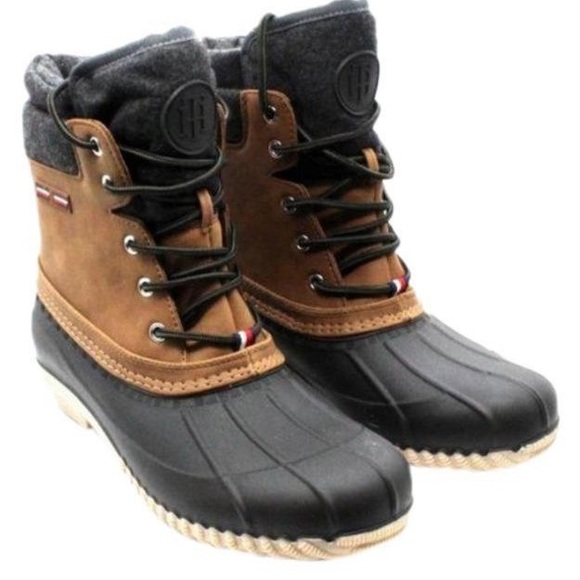 Tommy Hilfiger Winter Duck Boots - Picture 4 of 8